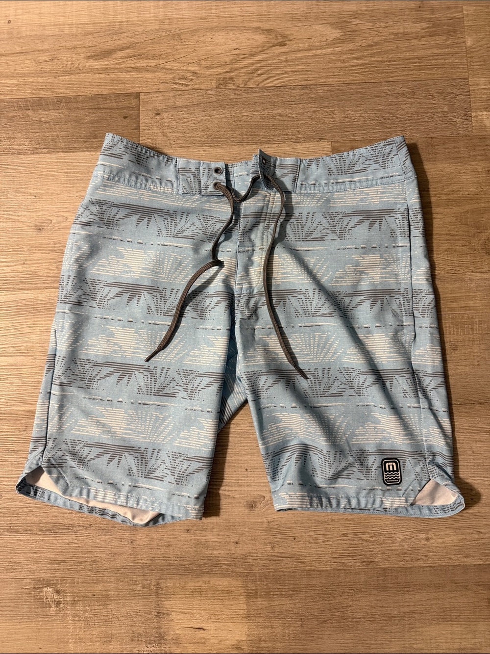 Men’s Travis Mathew swim trunks